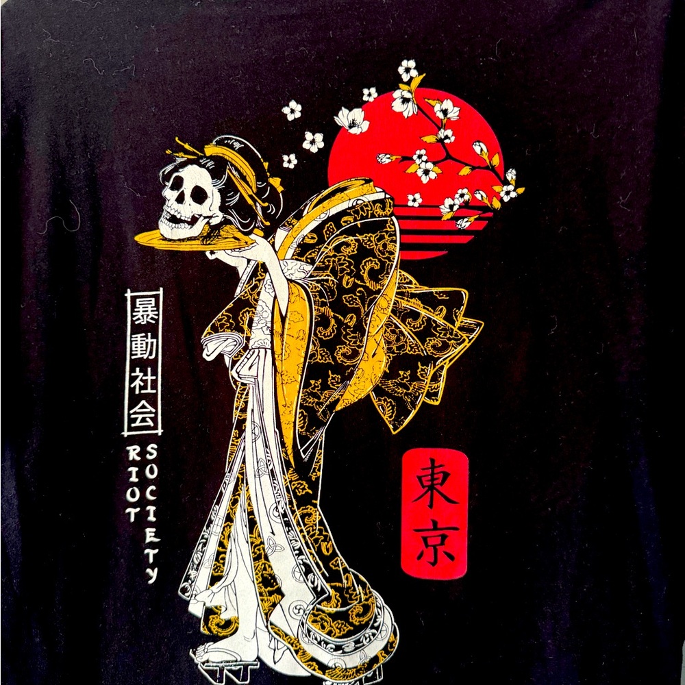 Men’s Riot Society, graphic T-shirt